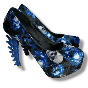 Blue Skull-Print Platform High Heels - Women's Statement Pumps